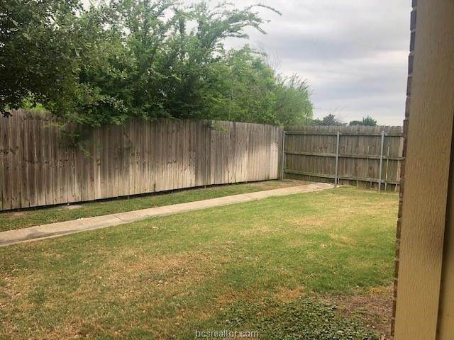 441 Momma Bear Drive - Photo 1