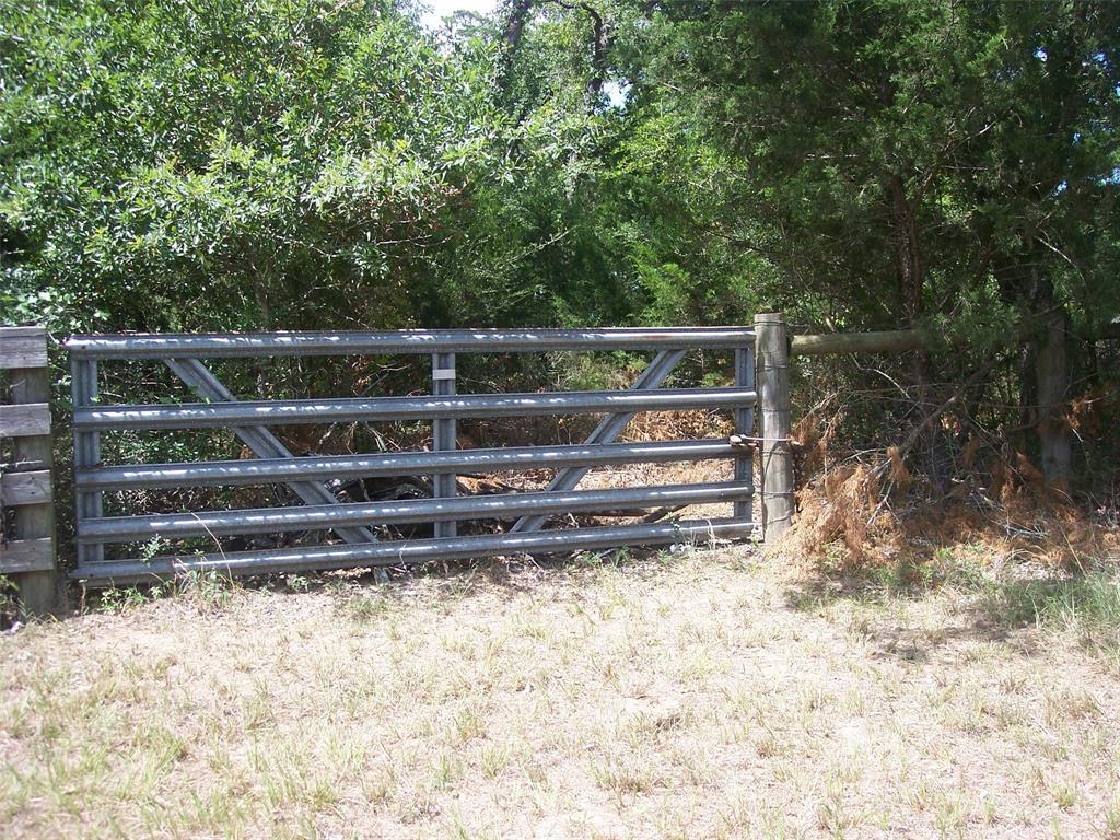 20306 Fm 1094 - Photo 1