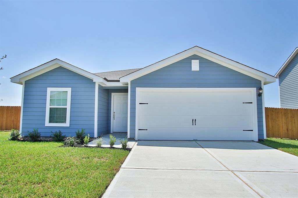 23092 Shakespeare Drive - Photo 1