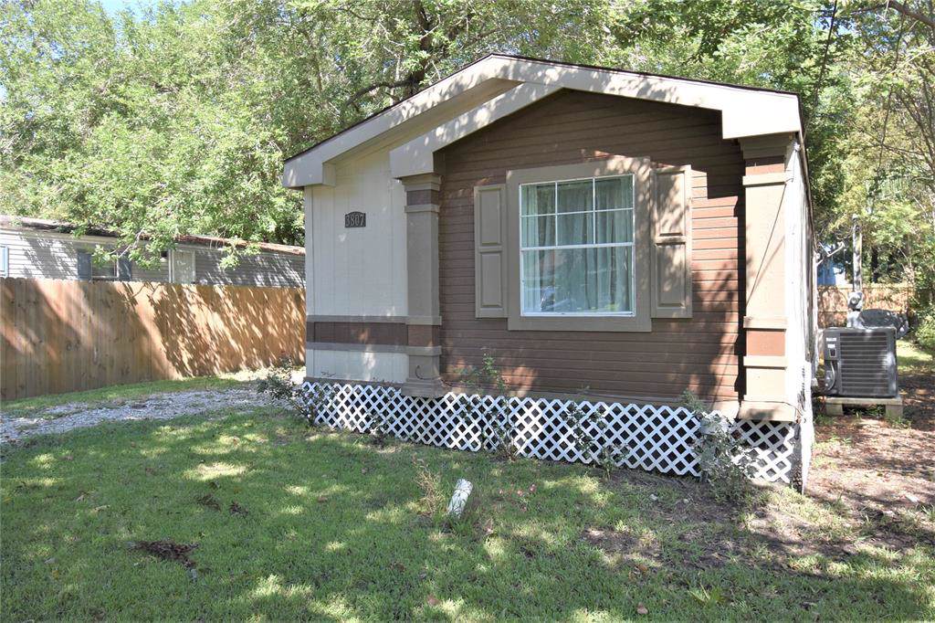 3807 Oakview Street - Photo 1