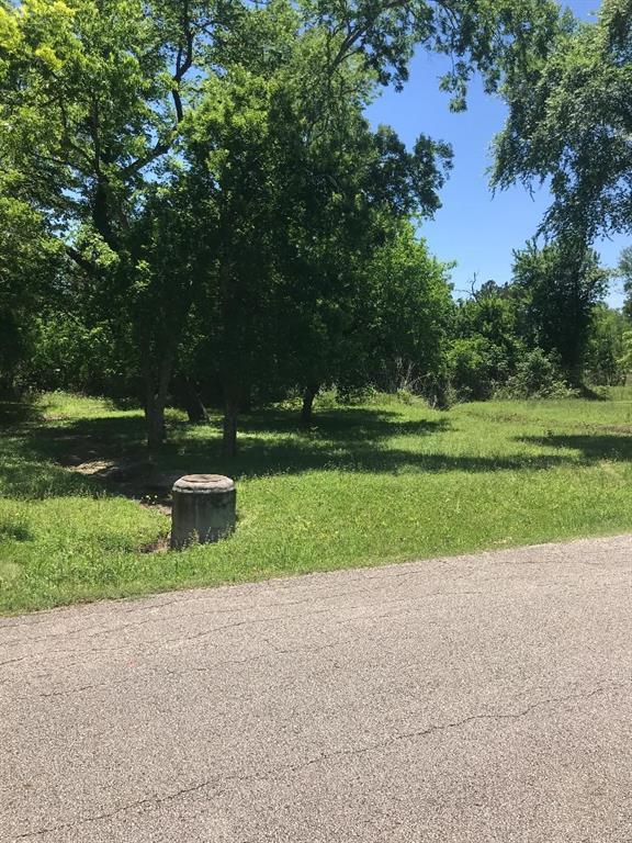 10507 Twin Circle - Photo 1