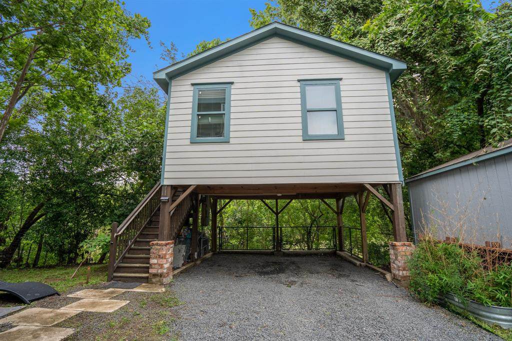 1202 Archer Street - Photo 1