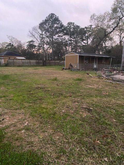 608 Clear Creek Drive - Photo 1