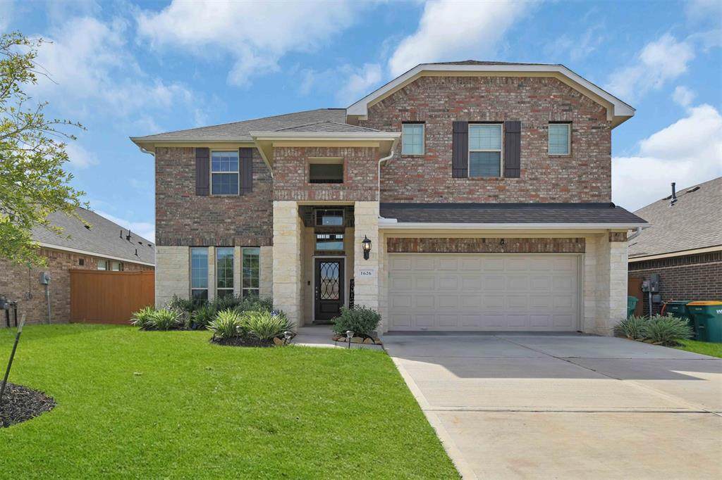 1626 Diamond Mountain Drive - Photo 1