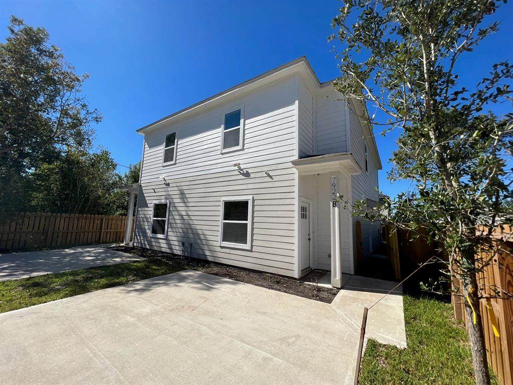 7922 Jester Street - Photo 1