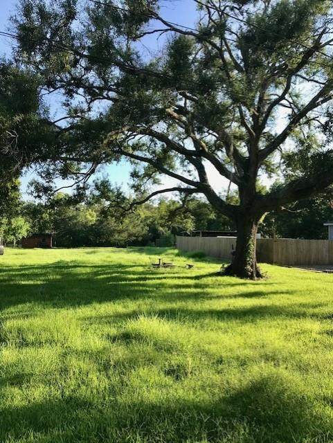 4305 Whispering Drive - Photo 1