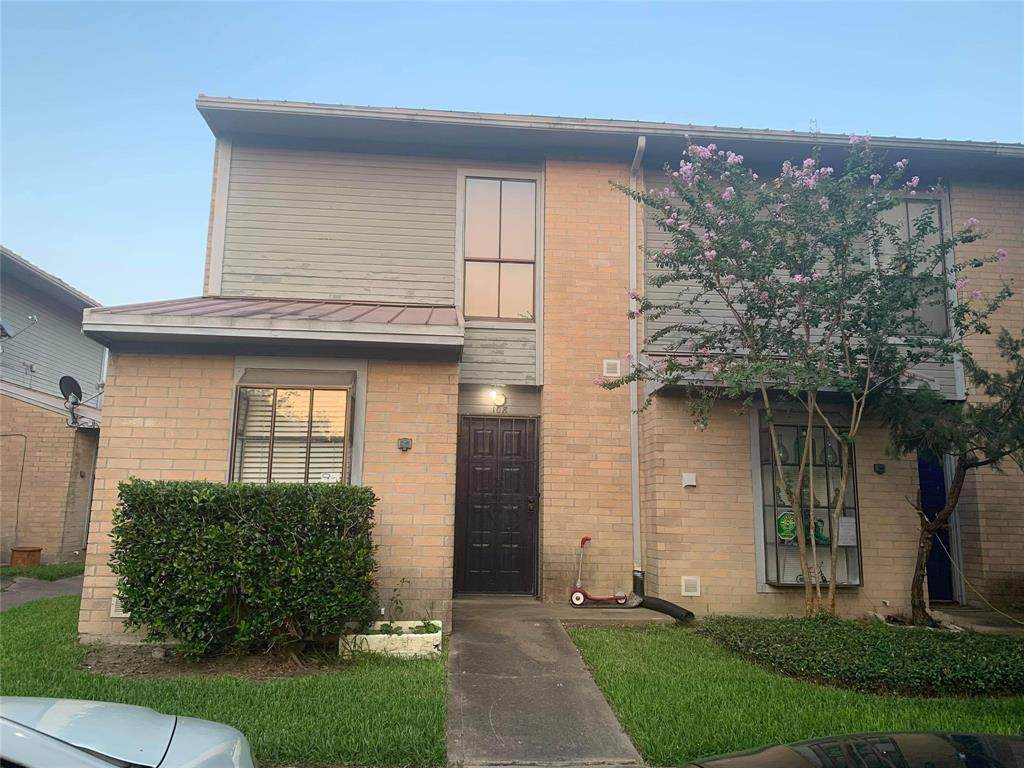 11000 Kinghurst Drive - Photo 1