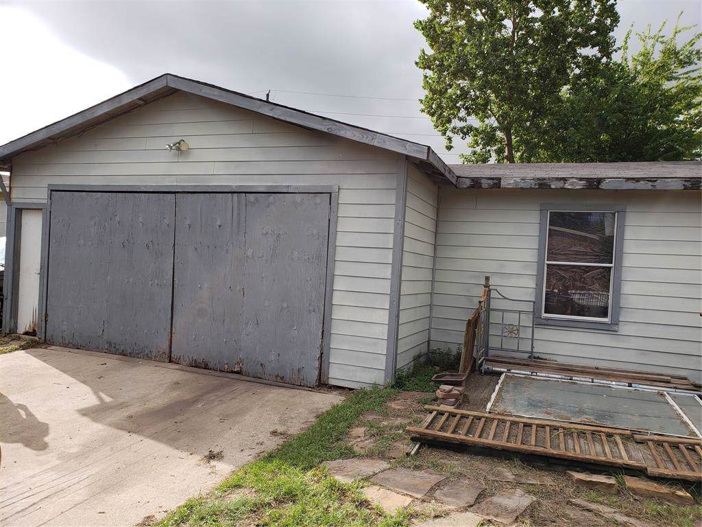 7331 Curlew Drive - Photo 1