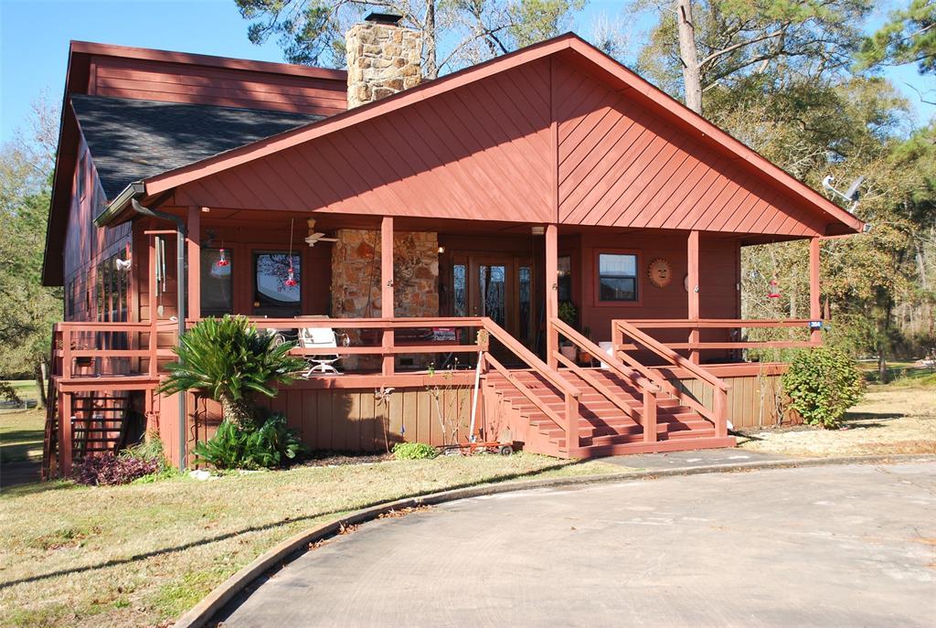364 Sam Houston Loop - Photo 1