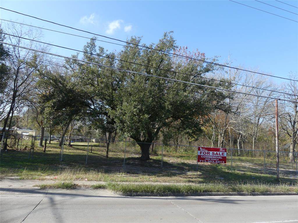 7817 Airline Drive - Photo 1