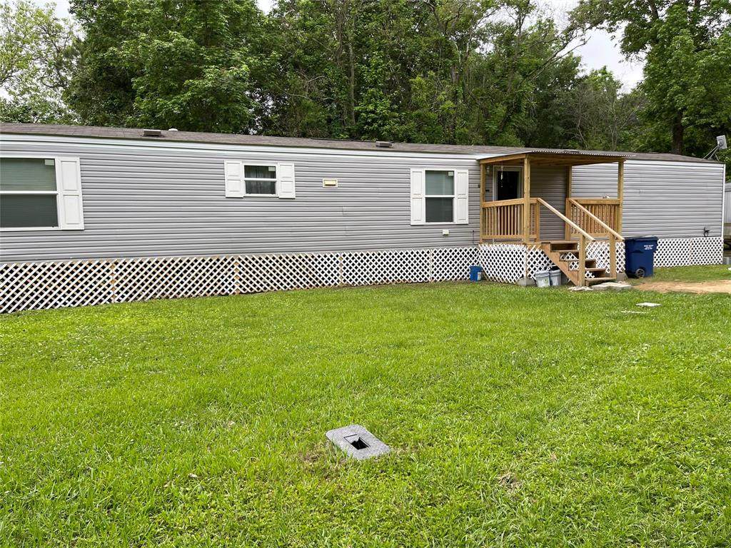 105 Otis Lane - Photo 1