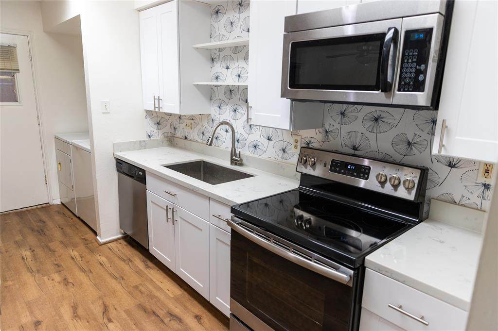 9303 Hammerly Boulevard - Photo 1