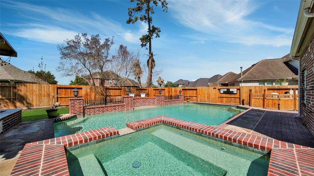25923 Eagle Pines Lane - Photo 1