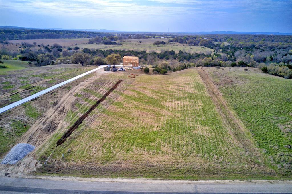 1005 Martingale Trail - Photo 1
