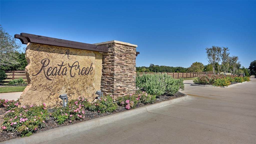 525 Wimberly Circle - Photo 1
