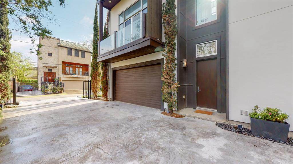 4118 Floyd Street - Photo 1