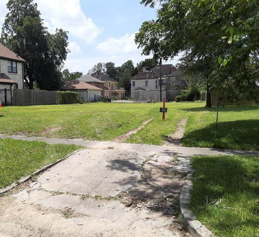 2418 Rosedale Street - Photo 1