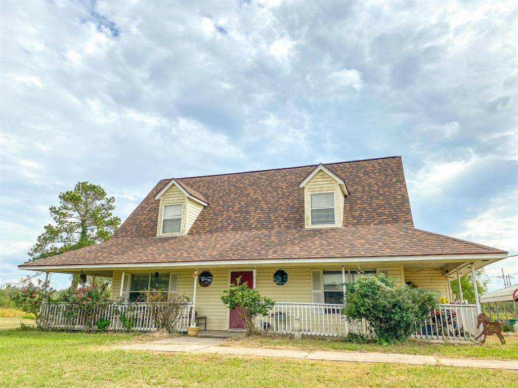 697 Fm 1696 - Photo 1