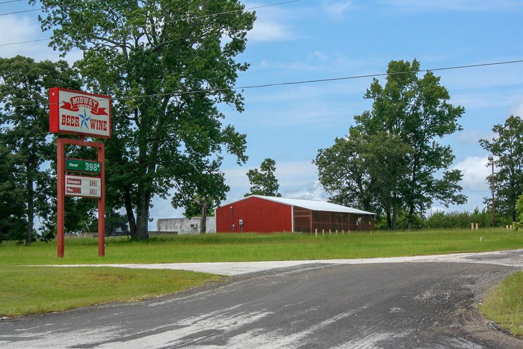 135 Midway Loop - Photo 1