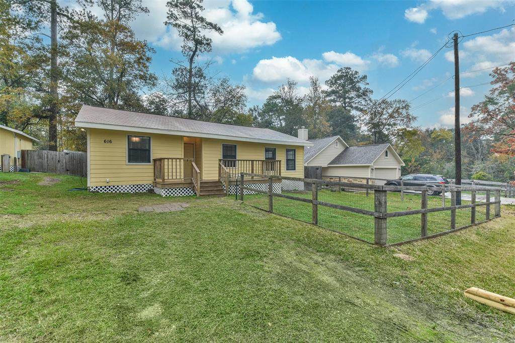 616 Cherokee Drive - Photo 1