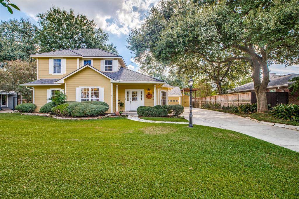 741 Sue Barnett Drive - Photo 1