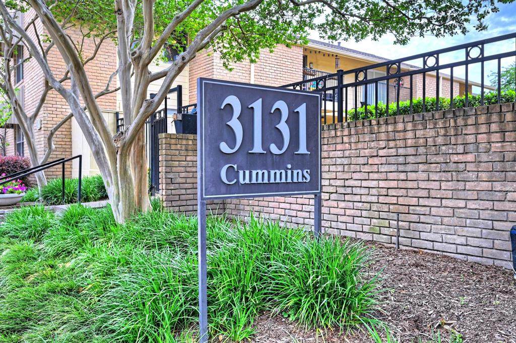 3131 Cummins Street - Photo 1