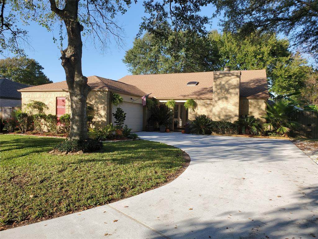 11602 Inwood Drive - Photo 1