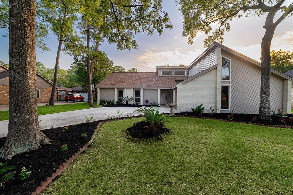 4706 Spring Lane - Photo 1