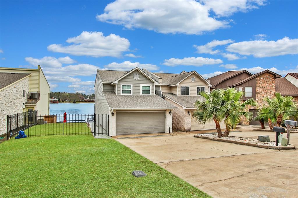 1210 Lake View Drive - Photo 1