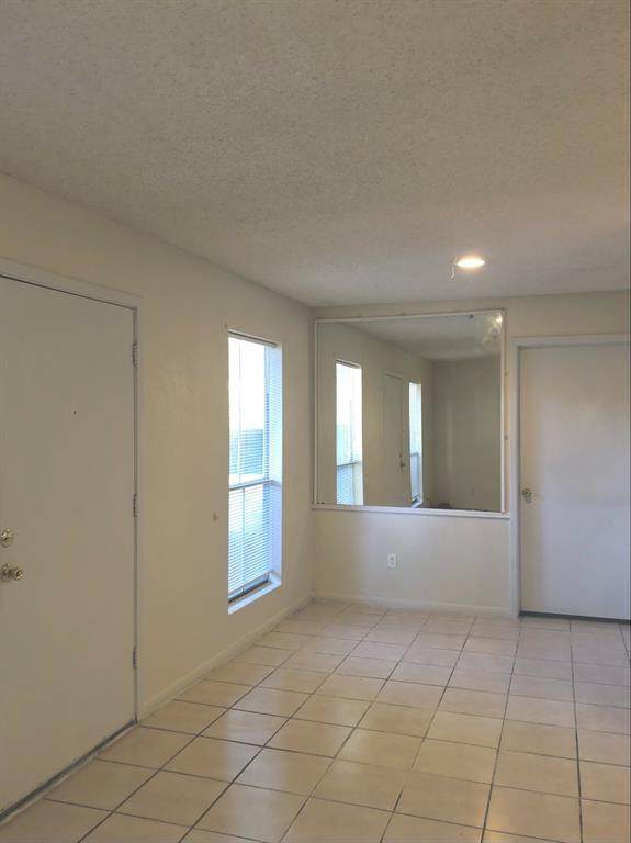 1516 Bay Area Boulevard - Photo 1