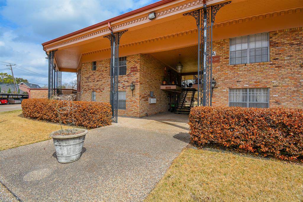 7600 Burgoyne Road - Photo 1