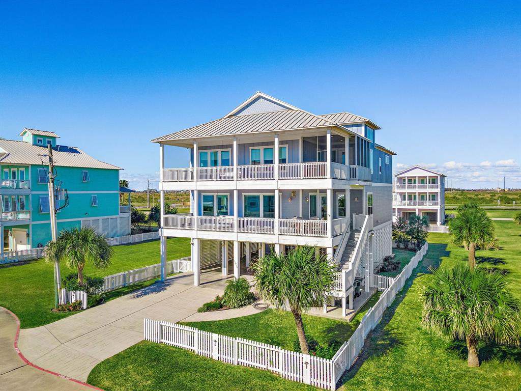 11710 Beachside - Photo 1