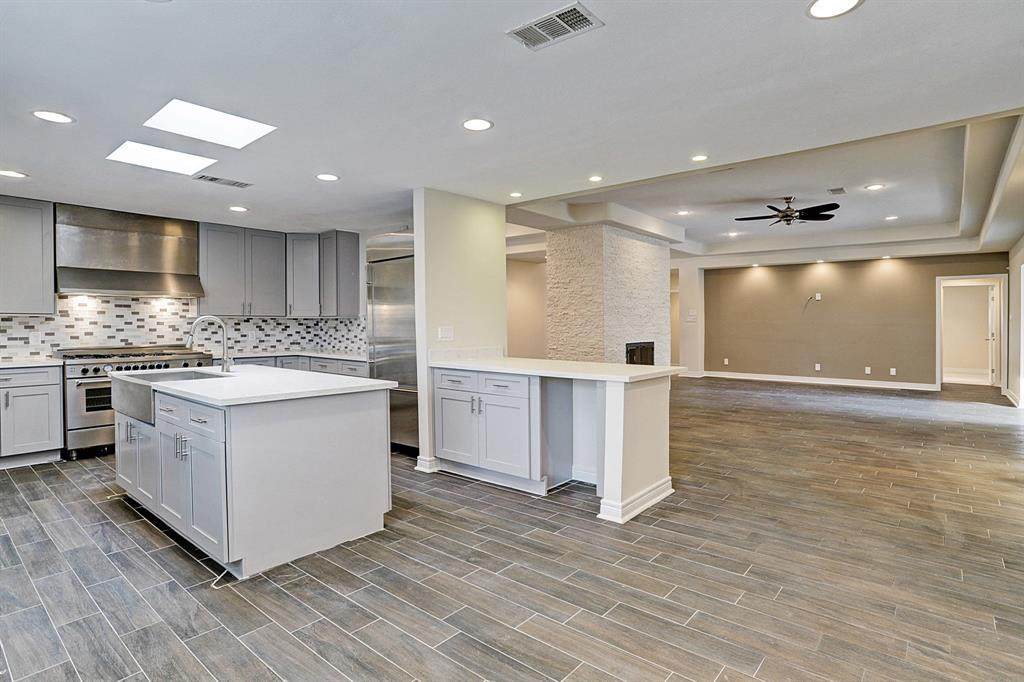 5239 Caversham Drive - Photo 1