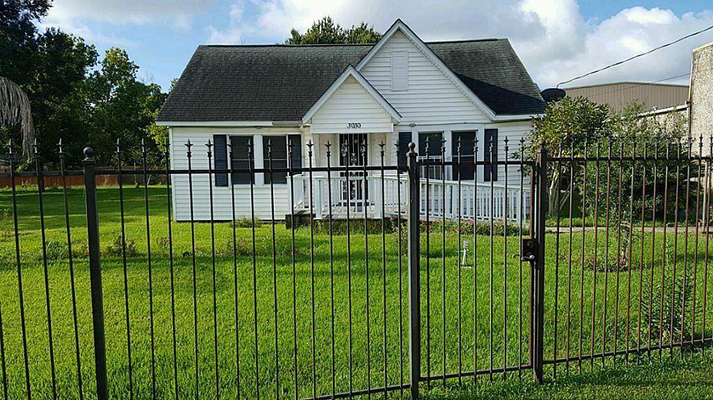 3030 Berry Road - Photo 1