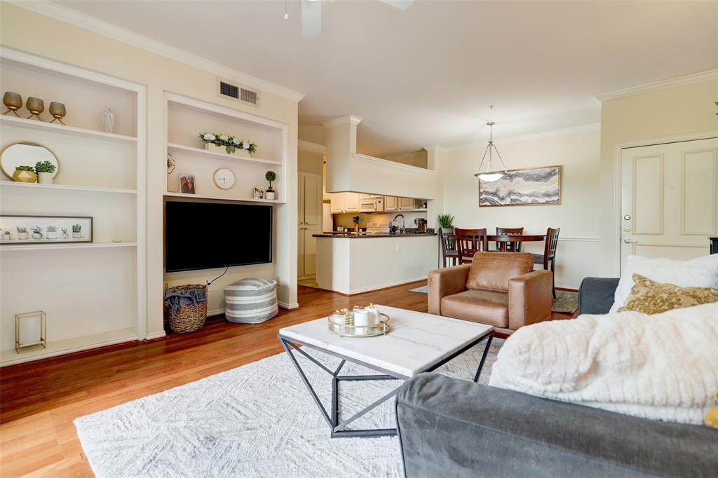 2100 Welch Street - Photo 1