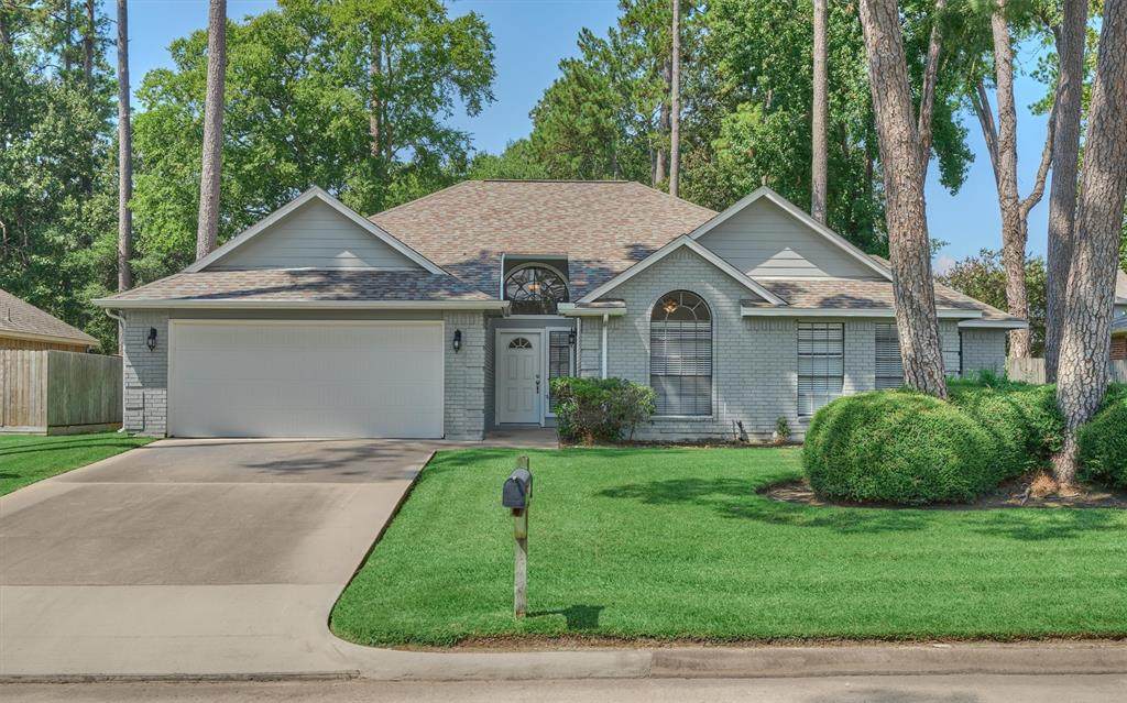 3327 Hemingway Drive - Photo 1