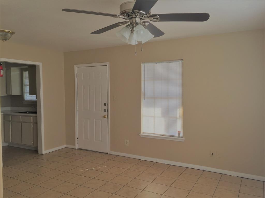 4710 Airport Boulevard - Photo 1