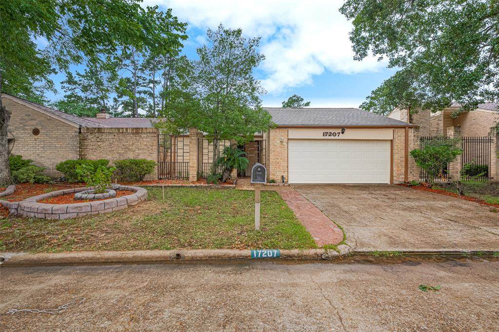 17207 Meadow Butte Drive - Photo 1