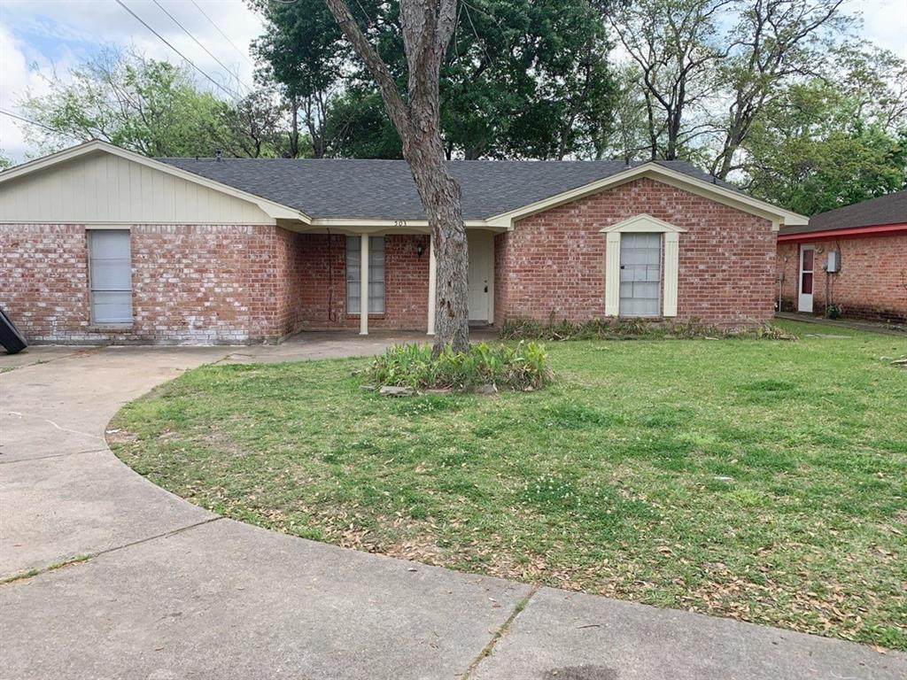 503 Cambridge Village Drive - Photo 1