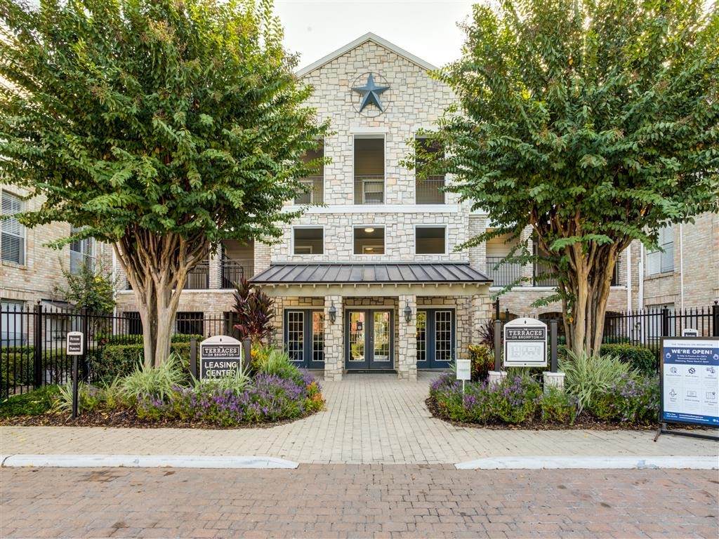 7315 Brompton Street - Photo 1