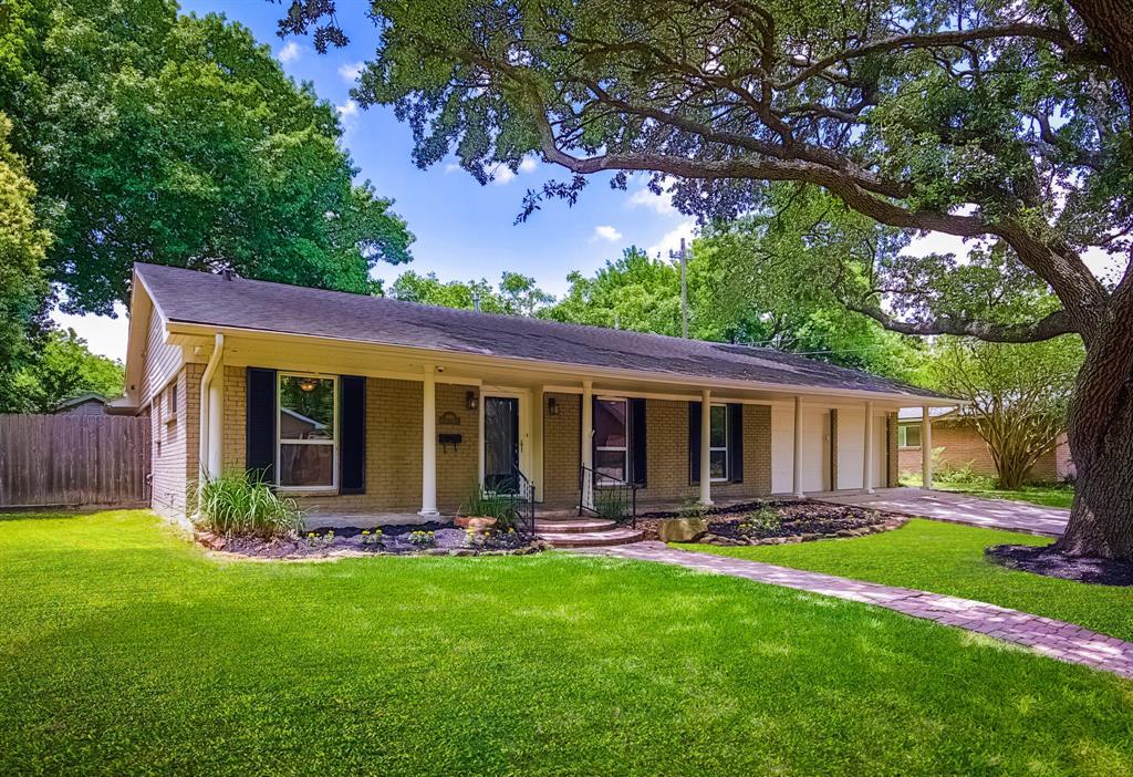 9910 Cliffwood Drive - Photo 1