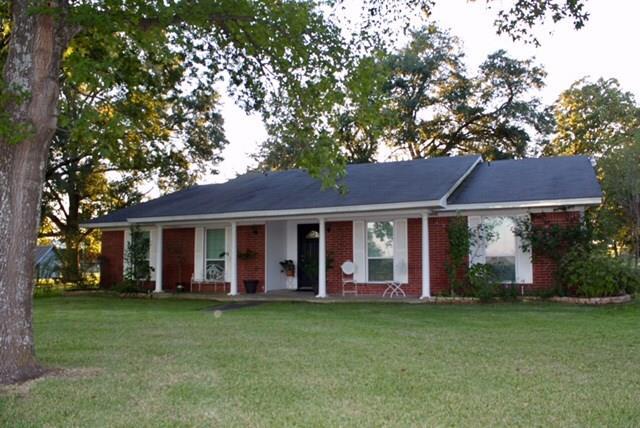 5937 Fm 3060 - Photo 1
