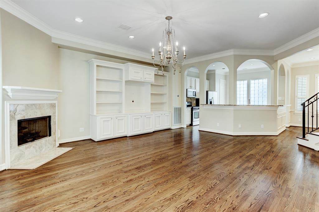 3318 Dallas Street - Photo 1