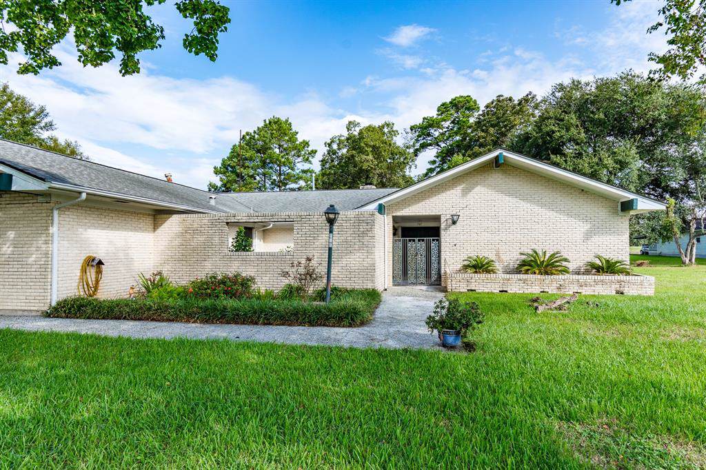 707 Willcox - Photo 1 707 Willcox - Photo 1