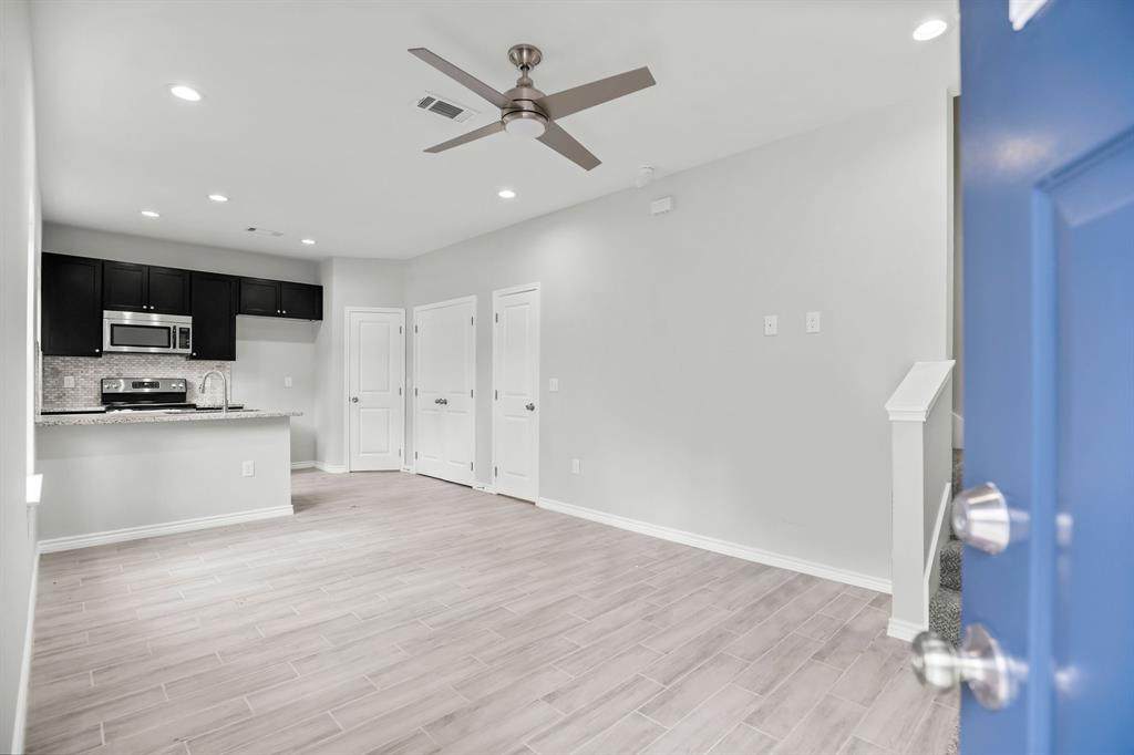 11756 White Cedar Street - Photo 1