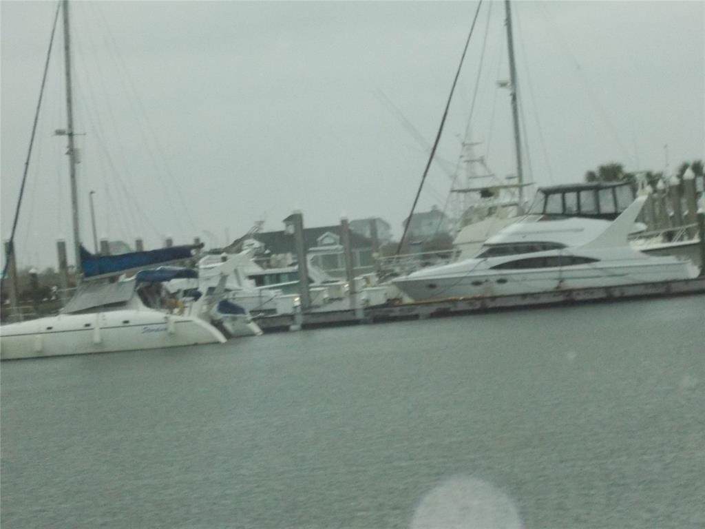 22 Largo - Photo 1