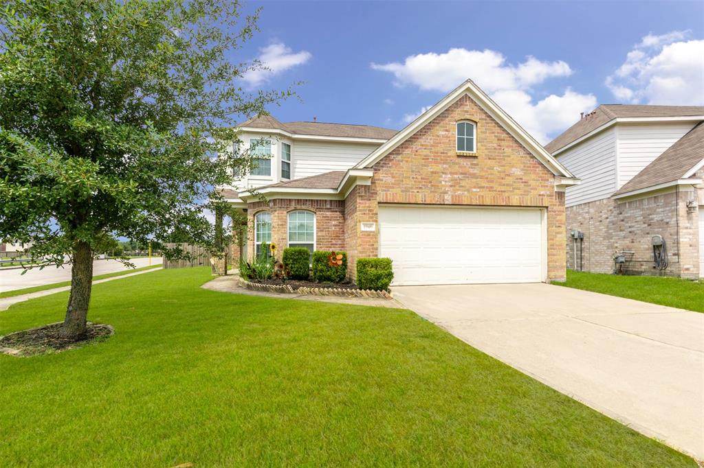 1946 Macondray Drive - Photo 1