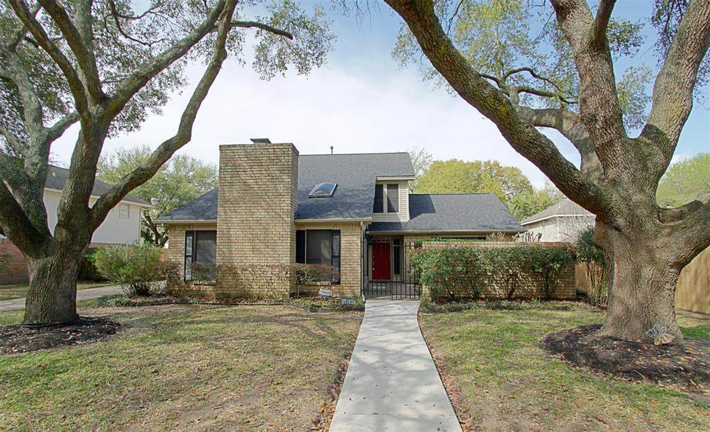 4010 Ash Hollow Drive - Photo 1