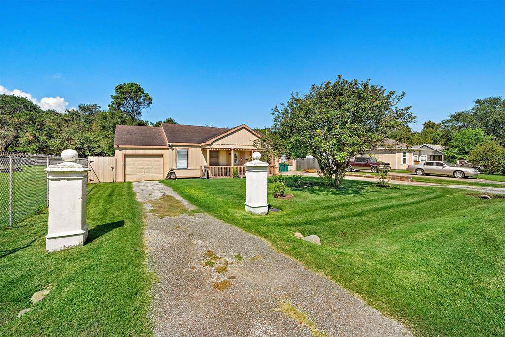 904 Stubbs Street - Photo 1