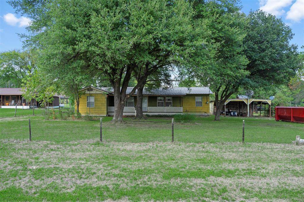 1787 Hwy 287 - Photo 1